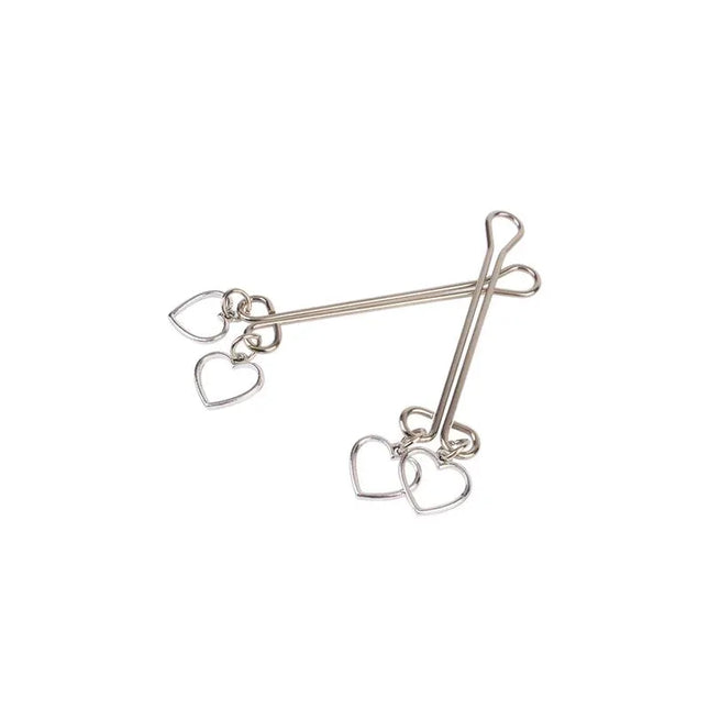Señuelo Heart Nipple Clamps with heart-shaped tips, designed for couples seeking stylish and romantic intimate accessories.