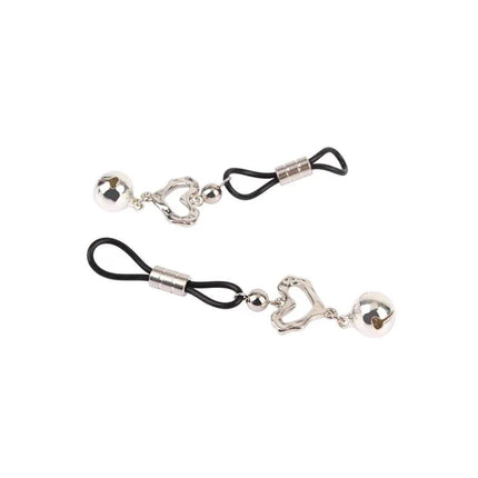 Señuelo Heart Echo Nipple Clamps with heart shape and bell, enhancing intimate moments with charm and sensation.