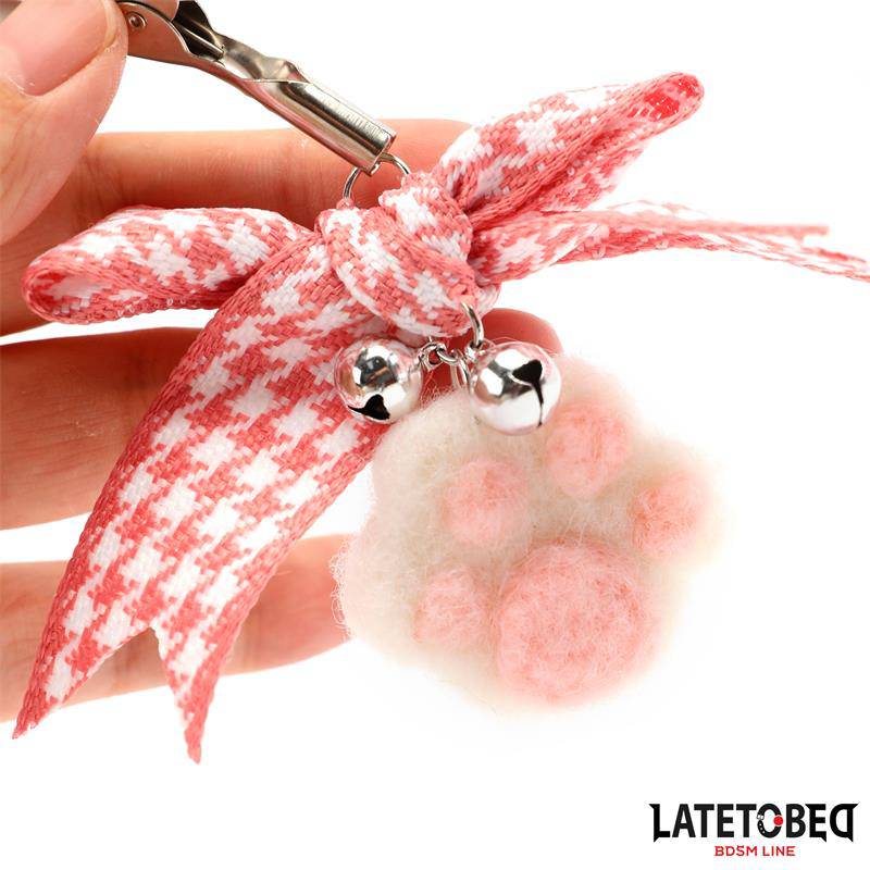 Nipple Clamps with Kitty Paw Pompon