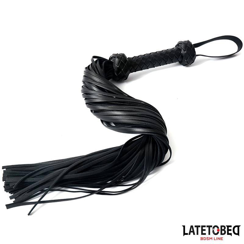 Braided Flogger 645 cm