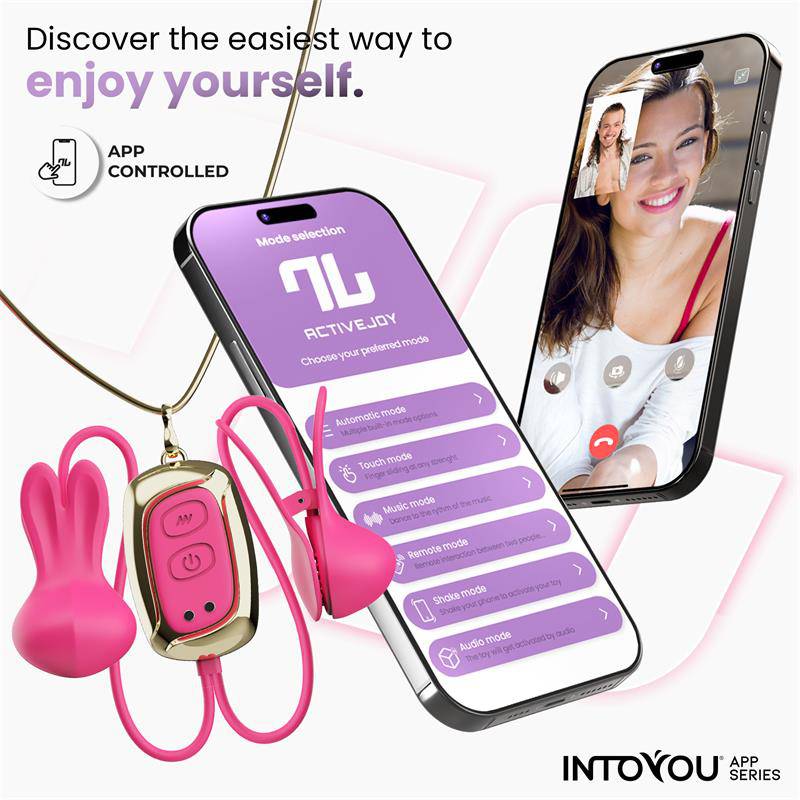 Tickly Nipple Clamps ith Vibration Remote and Necklace with App