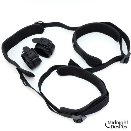 Restraint Set with Neck Support