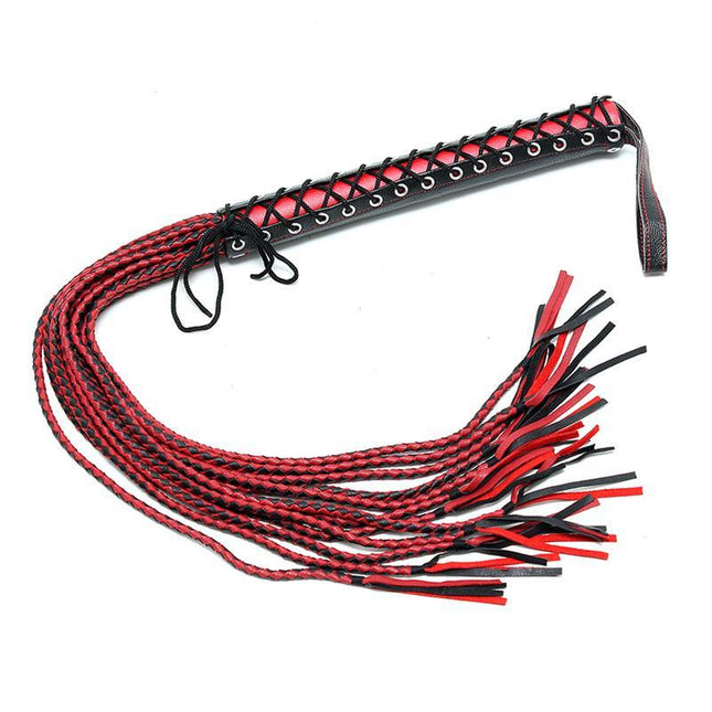 Flogger Leather 90 cm in black and red with braided tails, ideal for impact play and sensory experiences.