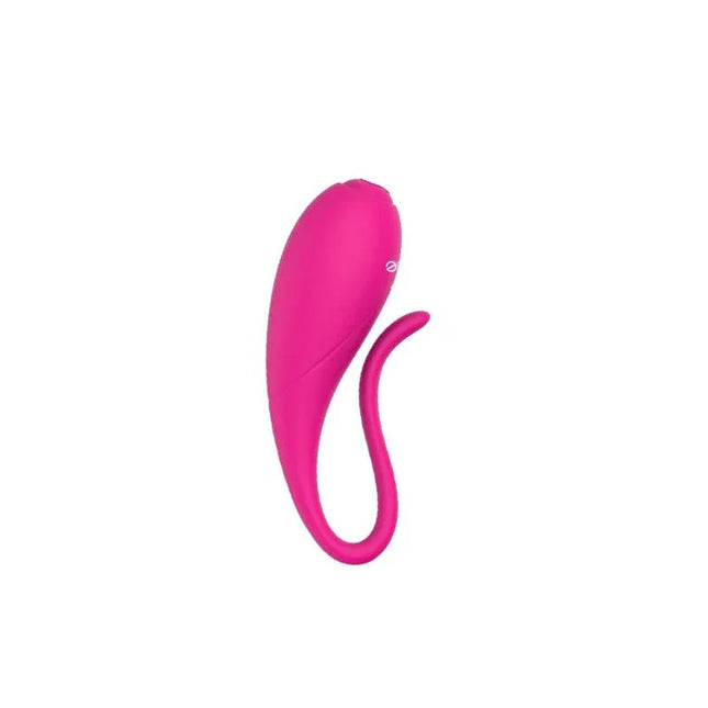 Couple Stimulator CoCo Fuchsia, soft silicone design for him and her, waterproof, less than 30 dB, enhances shared pleasure.