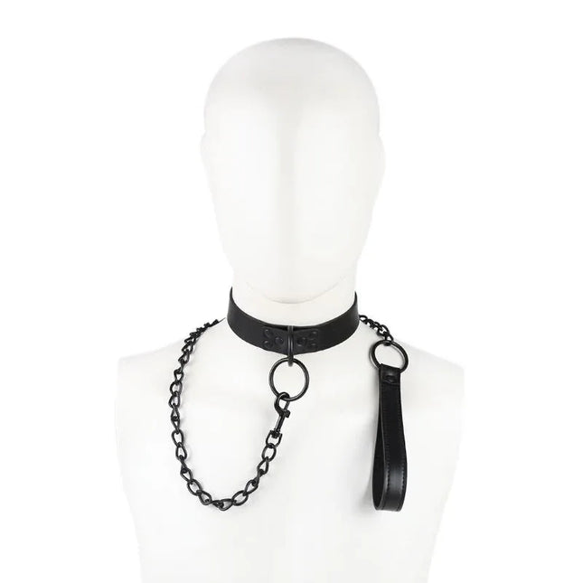 Collar with Leash Black from Latetobed BDSM Line featuring central ring and adjustable buckle.