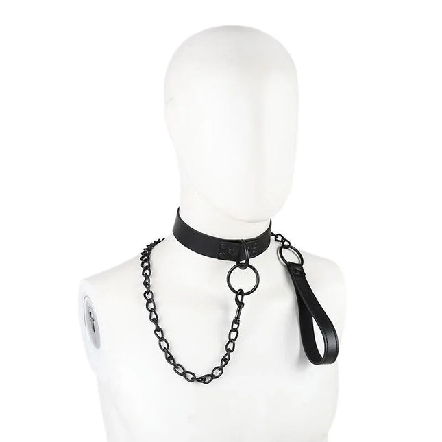 Collar with Leash Black from Latetobed BDSM Line on mannequin, featuring central ring and removable chain for adjustable play.