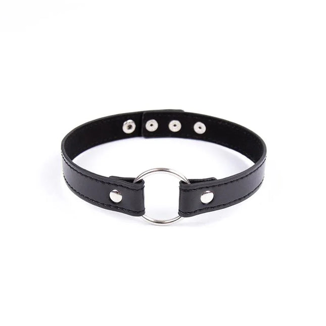 Collar with Hoop Adjustable 38,2 cm Black, versatile BDSM accessory from Latetobed with secure fit features.