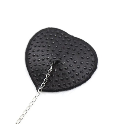 Nipple Covers with Metal Chain Black - Heart-shaped adhesive cover with chain for BDSM