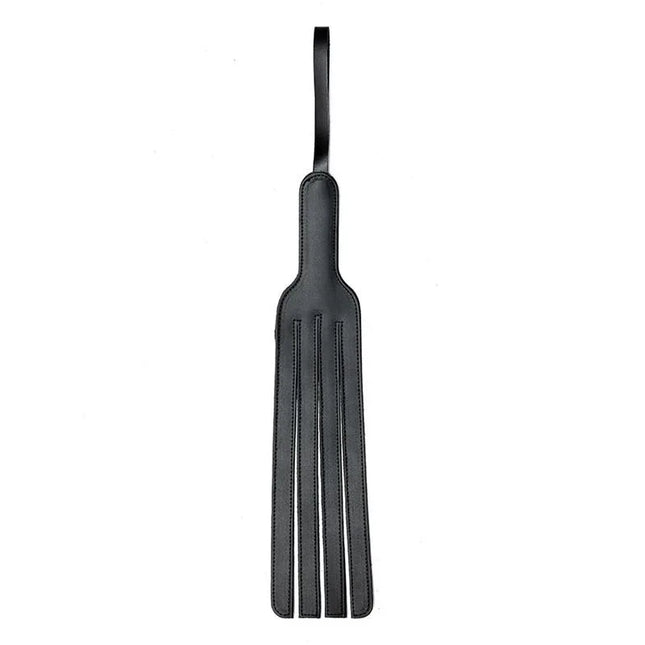 Paddle Leather 40 cm BDSM accessory in black genuine leather for confident tactile play; classic design, durable and stylish.