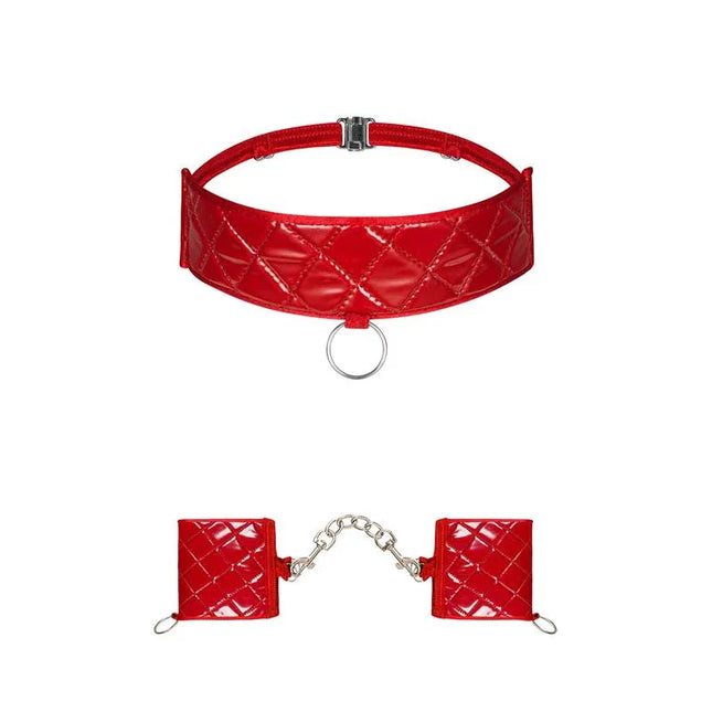 Hunteria Cuff and Chocker in red leather with adjustable choker and removable chain handcuffs.