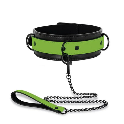 Glow in the Dark Collar with Leash featuring an adjustable luminous design for intimate exploration.