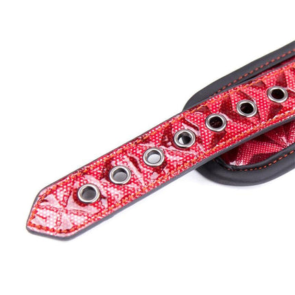 Adjustable Collar With Leash Diamond Vegan Leather in red, featuring durable vegan leather and stylish diamond pattern for couples.