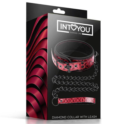 Adjustable Collar With Leash Diamond Vegan Leather in packaging featuring soft-touch vegan leather and stylish design.