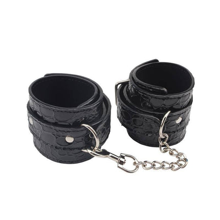 Ankle Cuffs Be Good Black with PU material and removable chain for comfort and security in flexible play.