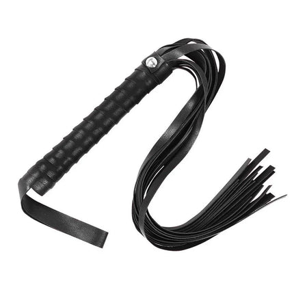 Black whip from Beginners Bondage Set 3 Pieces Black with leather handle and tassels for beginners in bondage play