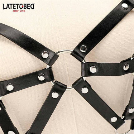 Breast harness Adjustable in black PU and metal, part of Latetobed BDSM Line for secure and comfortable wear. Enhance dominance and control.