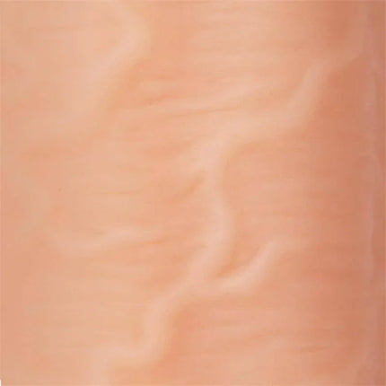 Close-up texture of Cesur 3.0 Realistic Dildo Vibrating, Wavy, 360º and Up-and-Down Movement Remote Control USB.