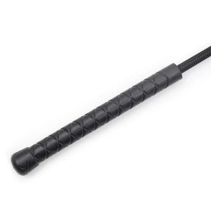 Classic Riding Crop 45.5 cm with textured handle, part of the Latetobed BDSM Line for precision and control.