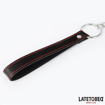 Latetobed black and red leash handle for collar with Leash 52 cm in PU and metal.