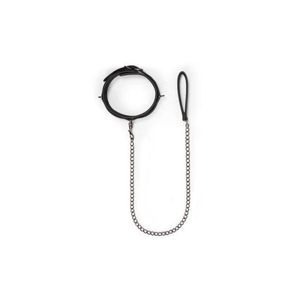 Collar with Leash Black in faux leather with foam interior, adjustable 45-58 cm, sleek strap necklace for intimate or everyday wear.