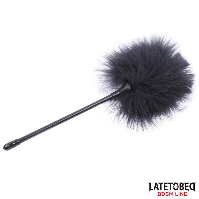 Feather Tickler 27 cm from Latetobed BDSM Line, featuring delicate feathers for teasing and sensory play. Ideal for intimate foreplay.