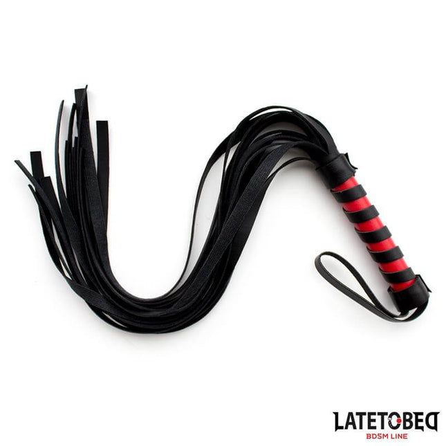short leather flogger 45 cm in black and red with multi-tail strands and wrist loop by LATETOBED on white background