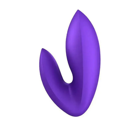 Love Riot Purple finger vibrator with powerful motor and 12 vibration functions, ideal for gender neutral use and superficial stimulation.