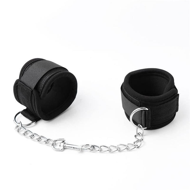 Neoprene Velcro handcuffs with soft padding and chain connector for couples