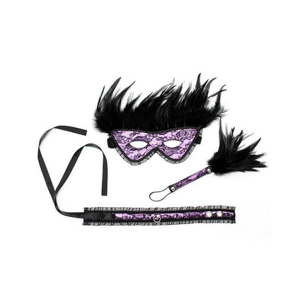Pack 3 Pieces Dominiset de Lujo Purple - Luxurious purple feather mask, feather accessory, and collar for playful roleplay.