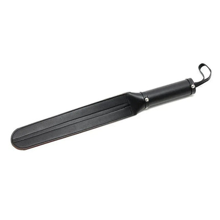 Paddle Leather 48 cm BDSM accessory with black leather finish, smooth surface, and ergonomic grip for precise handling.