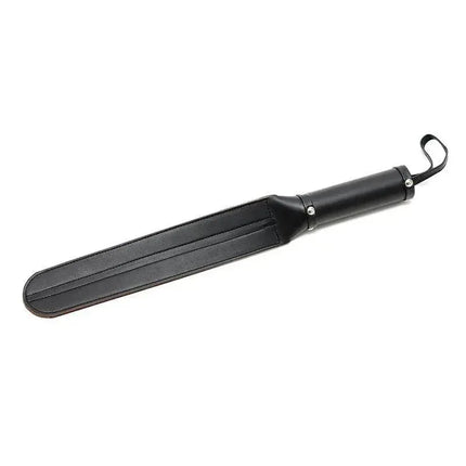 Paddle Leather 48 cm, black leather BDSM accessory with smooth surface and comfortable grip for precise handling.