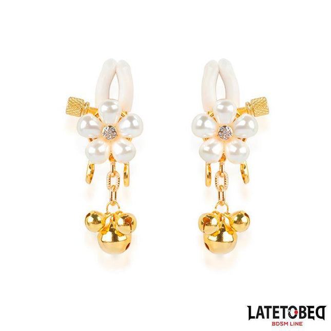 Elegant pearl nipple clamps with gold accents from Latetobed BDSM Line, featuring adjustable design for secure fit.