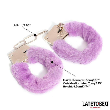 Purple Furry Metal Handcuffs with red faux fur, dimensions: inside diameter 5cm, outside diameter 7cm, height 9.5cm, LATETEOBG branding.