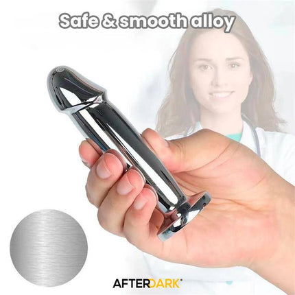 Sarmy Anal Plug with Vibration Magnetic USB Size M held in hand, chrome finish