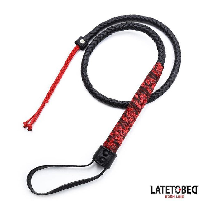 Scandal Whip 110cm in red and black, lightweight 83g, from LATETOBED, perfect for enhancing couple's intimacy with precise control.
