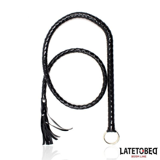 LATETOBED Shiny Black Long Whip 138cm - sleek, braided design; elegant control for precise handling.