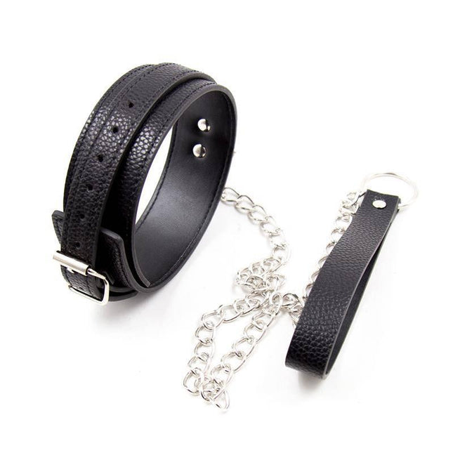 Snake Pattern Collar with Leash featuring black textured design and metal chain for secure fit and versatile use.