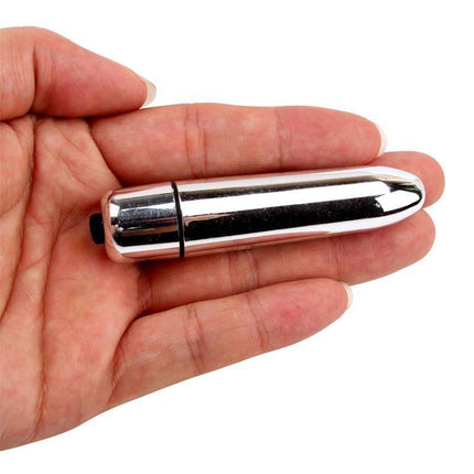 Vibrating Bullet Please Do Me Love 5.8 x 1.8 cm Silver held in hand